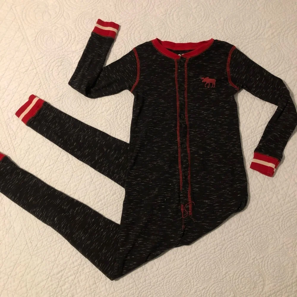 Lazy One Moose Caboose onesie. Size 6 girls.